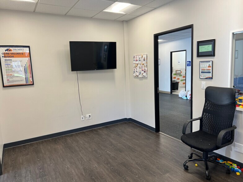 More Photos Of 6475 Sierra Ln, Dublin Office For Lease