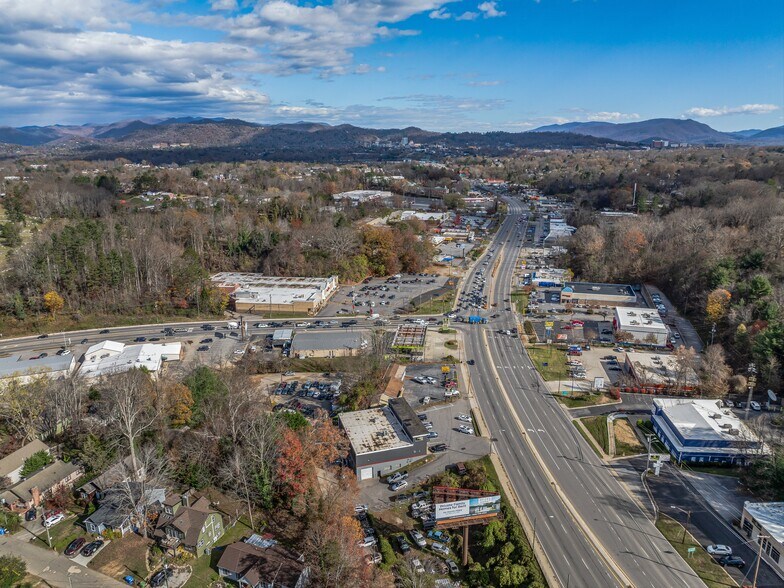 More Photos Of 1141 Patton Ave, Asheville Freestanding For Lease
