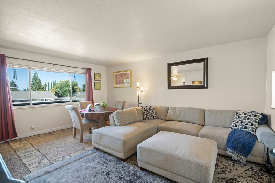 More Photos Of 3515 Chestnut Ave, Concord Apartments For Sale