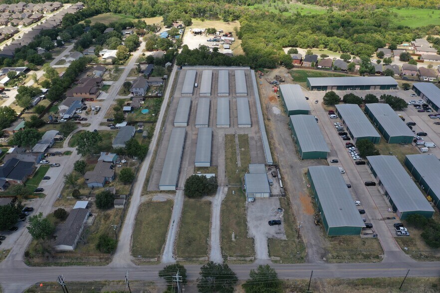 Primary Photo Of 15298 King Rd, Frisco Self Storage For Sale