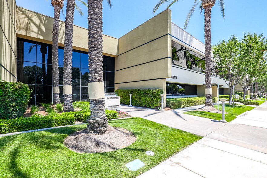 More Photos Of 17701 Cowan, Irvine Office For Lease