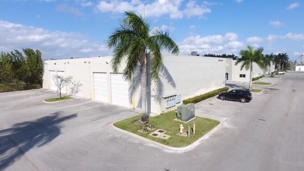 More Photos Of 6370-6376 NW 97th Ave, Doral Light Distribution For Lease