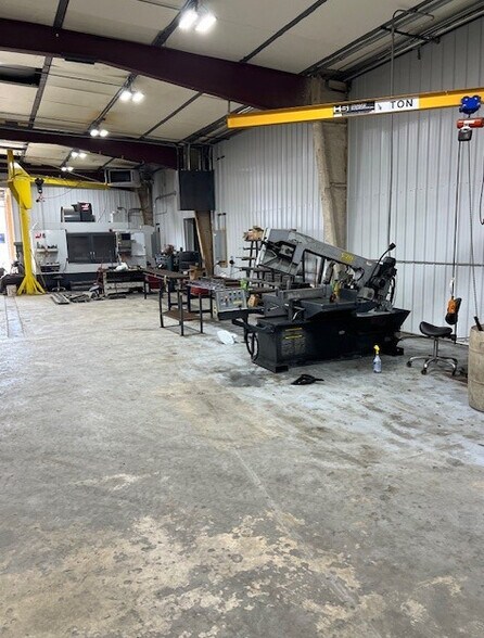 More Photos Of 214 12th St NW, West Fargo Warehouse For Lease
