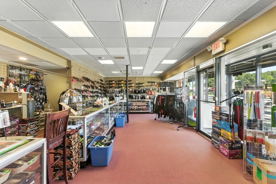 More Photos Of 1175 Post Rd, Warwick Storefront Retail Office For Sale