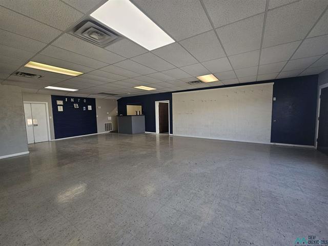 More Photos Of 107 S 14th St, Artesia Showroom For Sale