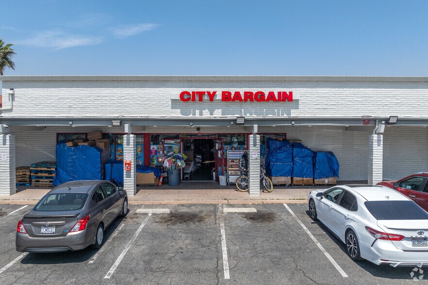 More Photos Of 125 W Valley Blvd, Colton Freestanding For Sale