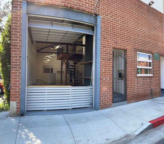 More Photos Of 3431 Wesley St, Culver City Loft Creative Space For Lease