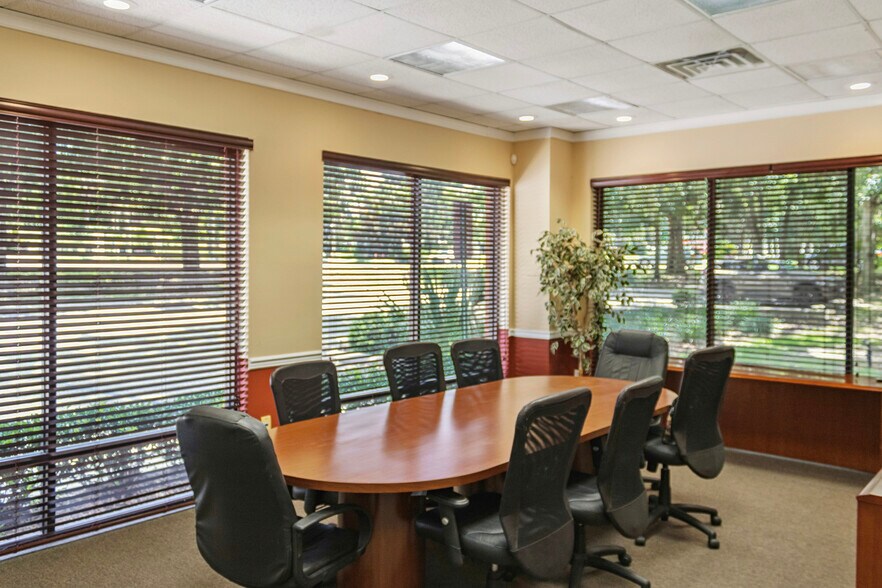 More Photos Of 2777 Miccosukee Rd, Tallahassee Medical For Lease