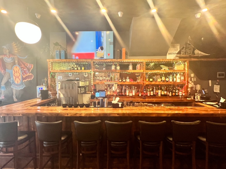 Primary Photo Of 1079 Manhattan Ave, Brooklyn Apartments For Lease