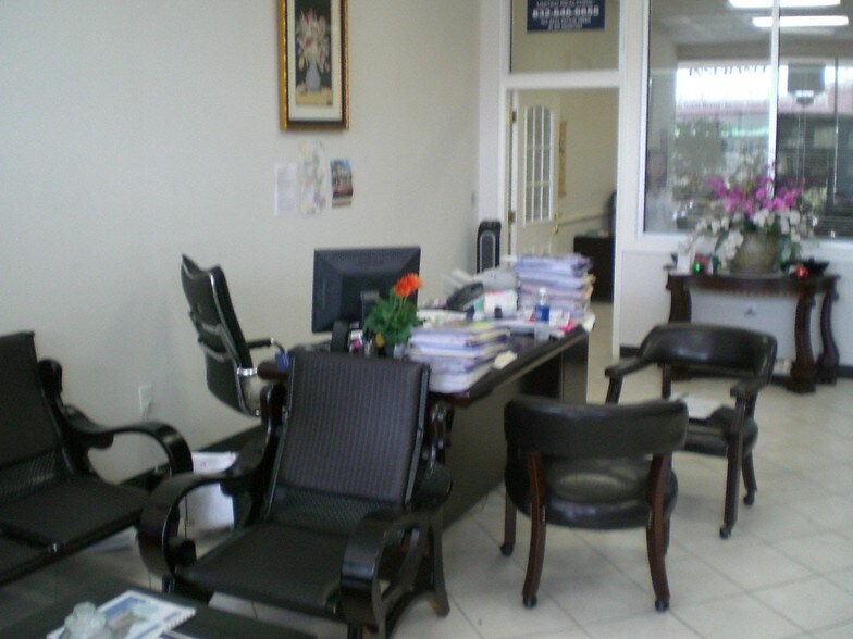 More Photos Of 9889 Bellaire Blvd, Houston Unknown For Lease