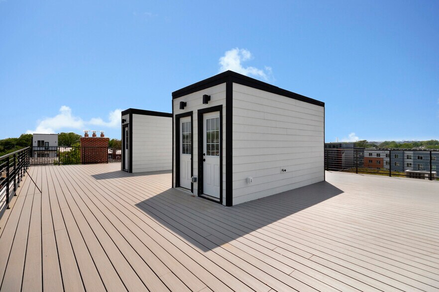 More Photos Of 1140 17th St NE, Washington Apartments For Sale