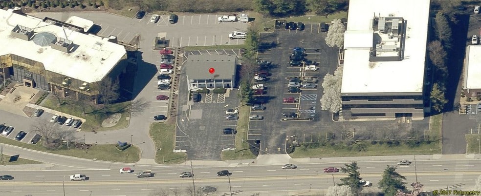 More Photos Of 453 N Lindbergh Blvd, Creve Coeur Office For Sale