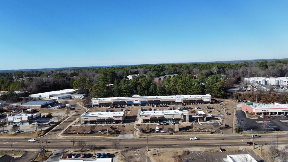 More Photos Of 1801 Jackson Ave W, Oxford General Retail For Lease