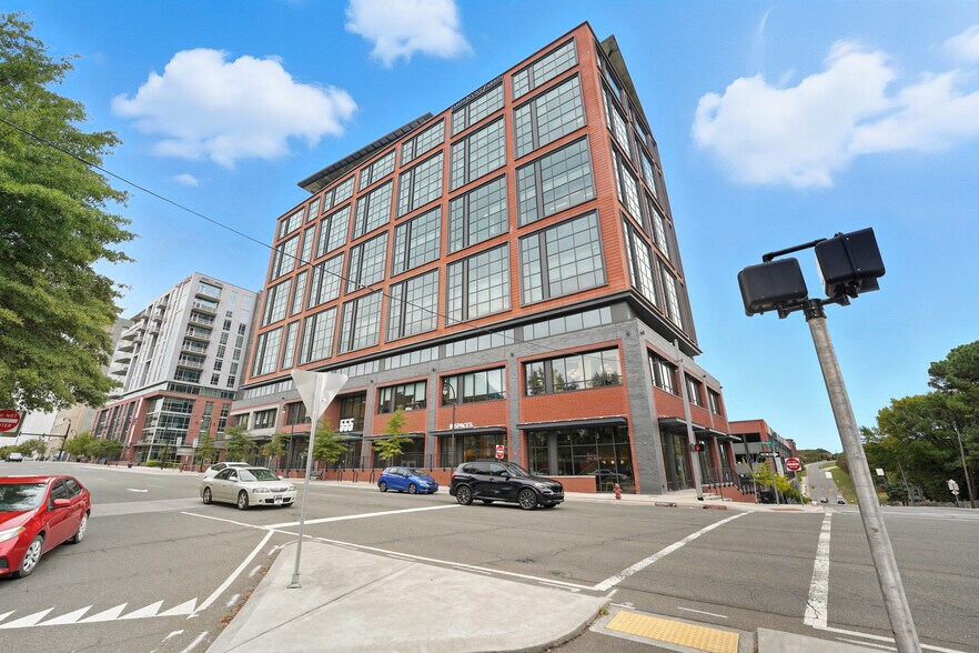 More Photos Of 555 S Mangum St, Durham Office For Lease