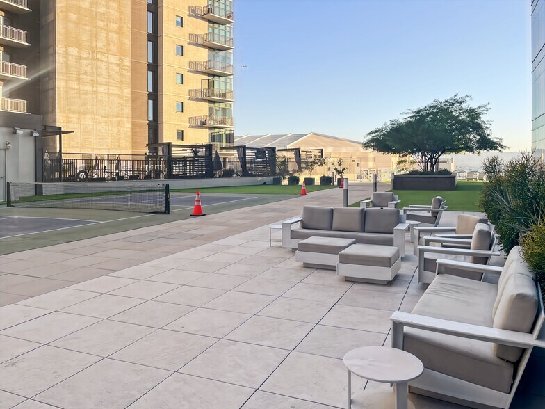 More Photos Of 101 E Washington St, Phoenix Coworking Space