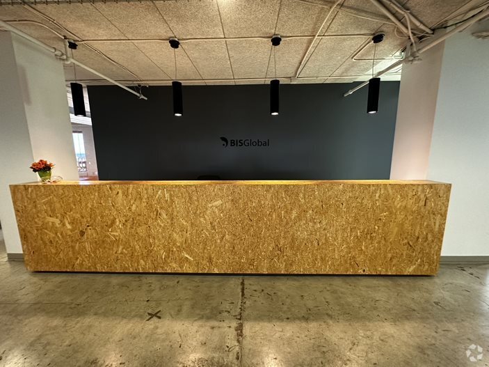 More Photos Of 8200 Greensboro Dr, McLean Office For Lease