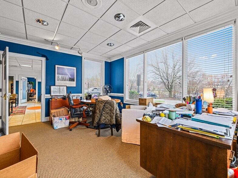 More Photos Of 77 Central Ave, Asheville Office For Sale
