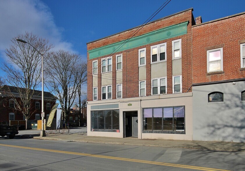 More Photos Of 63 Cannon St, Poughkeepsie Office Residential For Lease