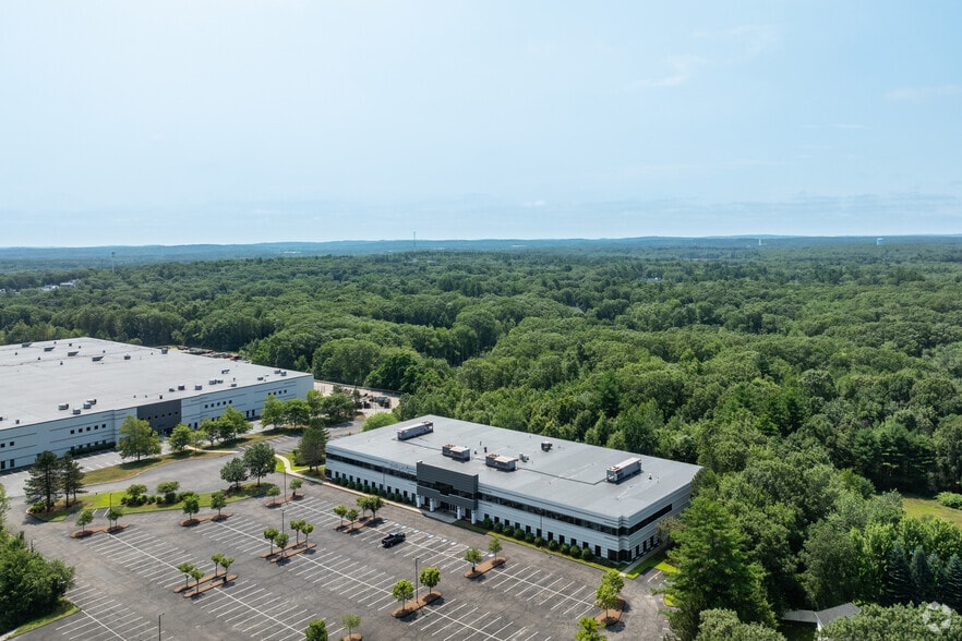 More Photos Of 9 Industrial Rd, Milford Office For Lease