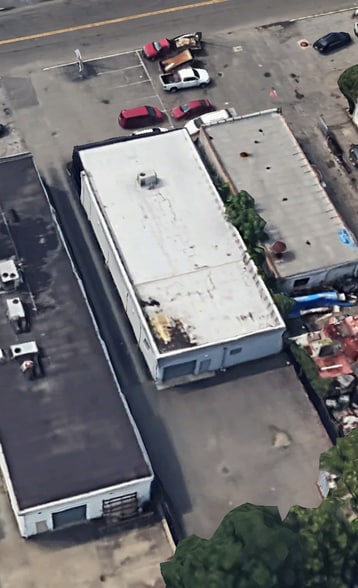 More Photos Of 71 Gazza Blvd, Farmingdale Office For Sale