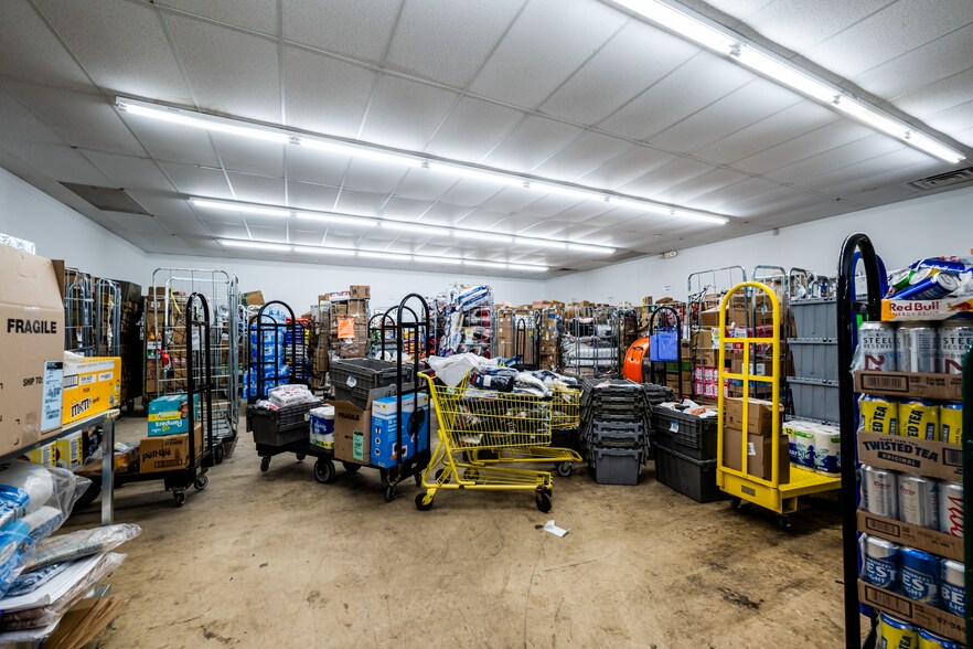 More Photos Of 410 N 2nd St, Niles General Retail For Sale