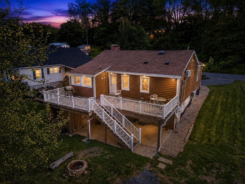 More Photos Of 217 W 28th St, Buena Vista Apartments For Sale