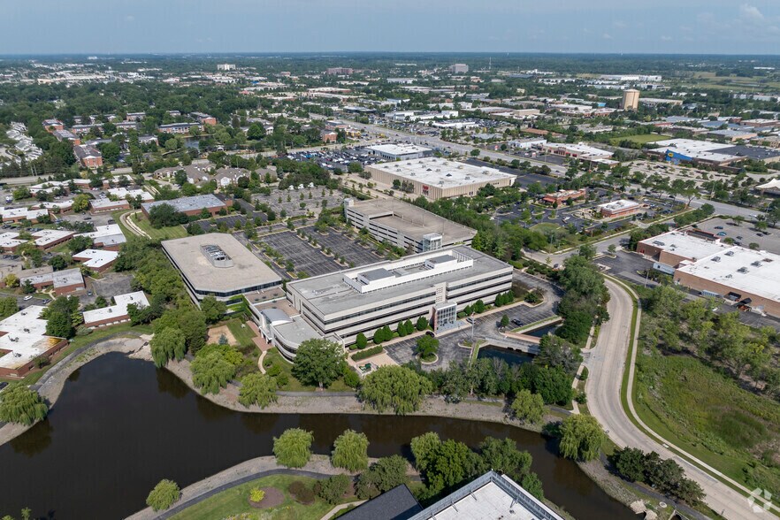 More Photos Of 955 American Ln, Schaumburg Office For Lease