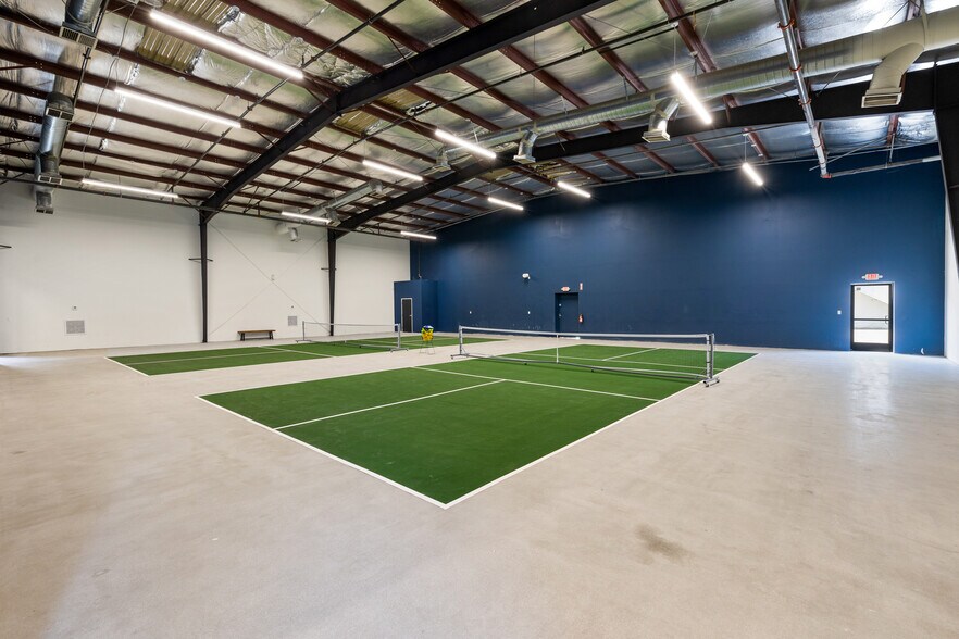 More Photos Of 3455 N Indian Canyon Dr, Palm Springs Unknown For Lease