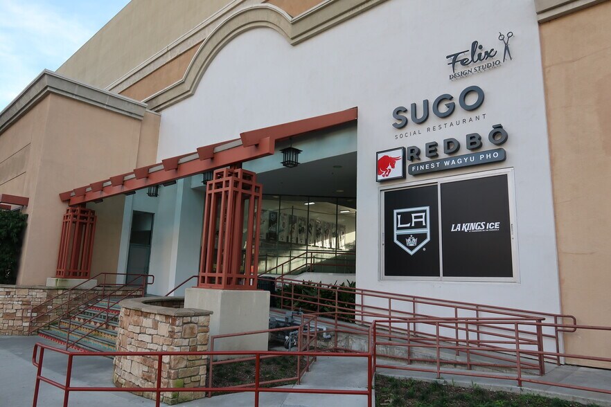 More Photos Of 520 Deep Valley Dr, Rolling Hills Estates Hospital For Lease