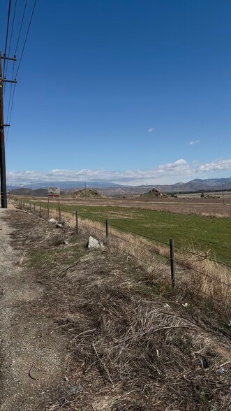 More Photos Of 0 Ramona Expressway Way, Perris Land For Lease