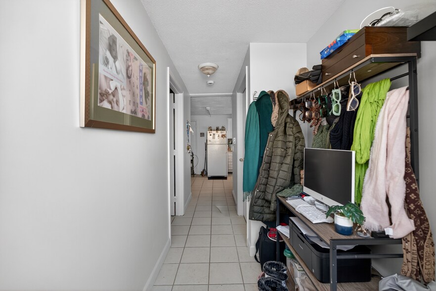 More Photos Of 510 Mckinstry Ave, Chicopee Apartments For Sale