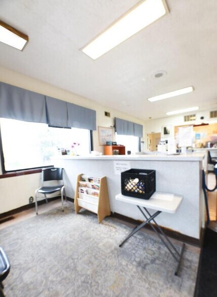 More Photos Of 4121 Minnesota Ave NE, Washington Storefront Retail Office For Sale