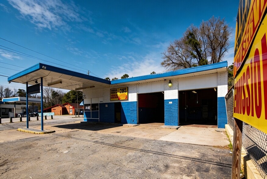 More Photos Of 3545 Roosevelt Hwy, Atlanta Auto Dealership For Sale