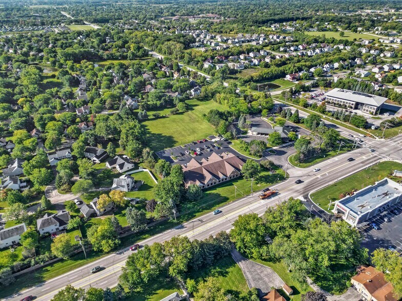 More Photos Of 6475 Washington St, Gurnee Office For Sale