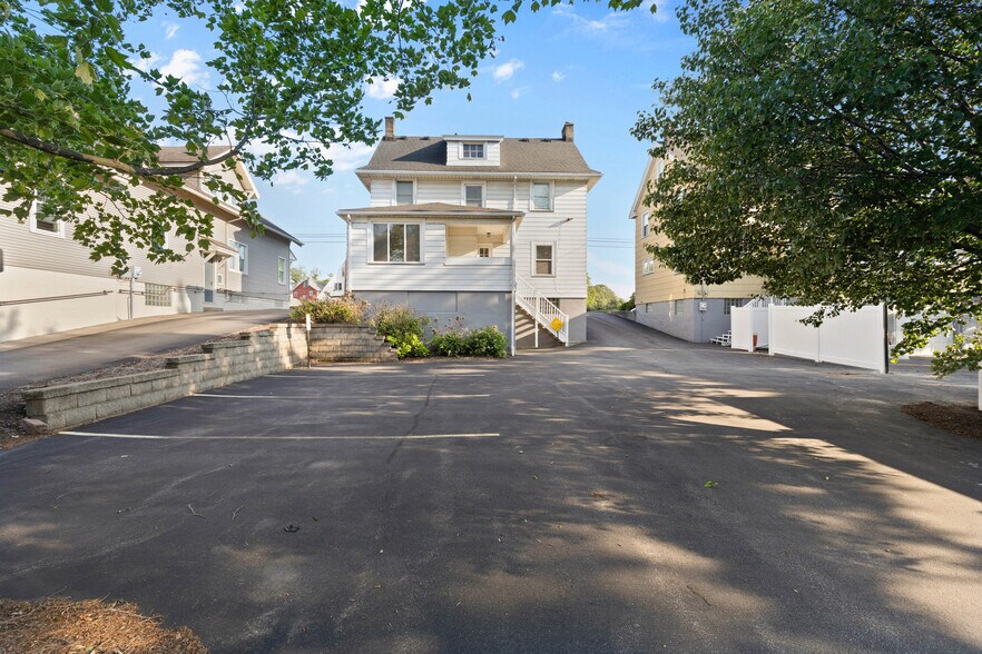 More Photos Of 62 Empire Blvd, Rochester Medical For Sale