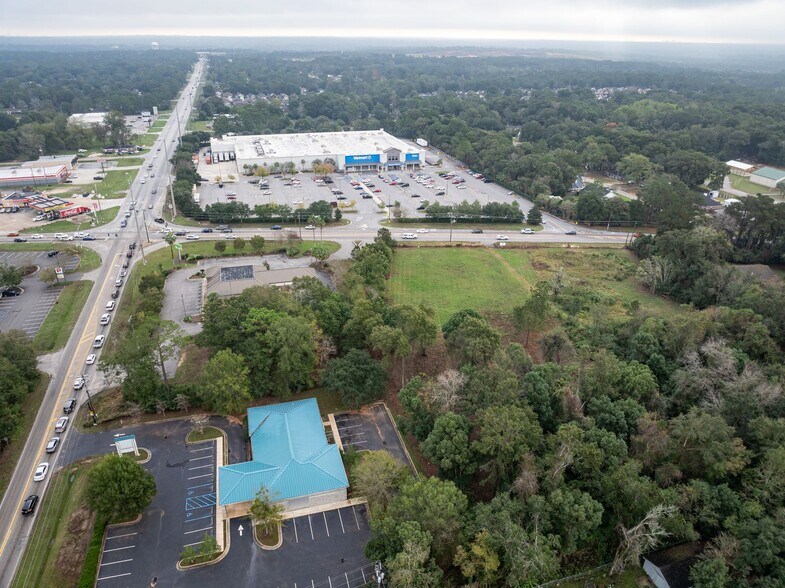 More Photos Of 8833 Cottage Hill Rd, Mobile Healthcare For Lease