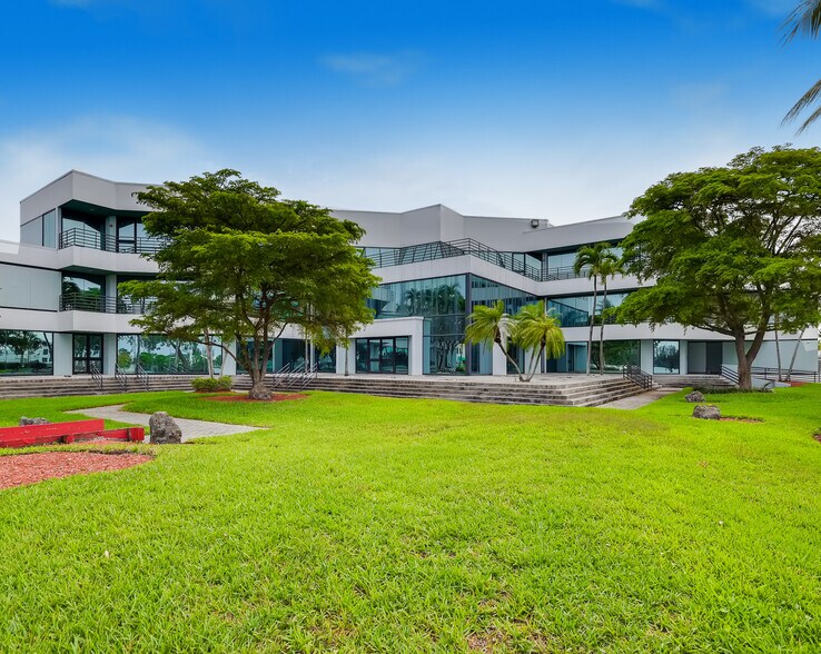 More Photos Of 1800 NW 89th Pl, Miami Refrigeration Cold Storage For Lease