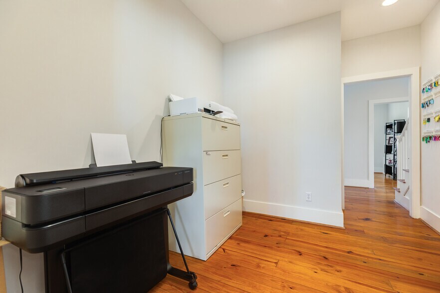 More Photos Of 6402 Stewart Rd, Galveston Office For Sale