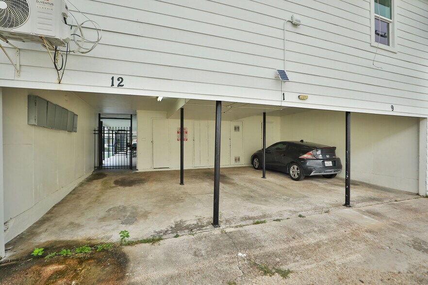 More Photos Of 912 Church St, Galveston Apartments For Sale