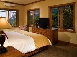 More Photos Of 910 Main St, Chimney Rock Hotel For Sale