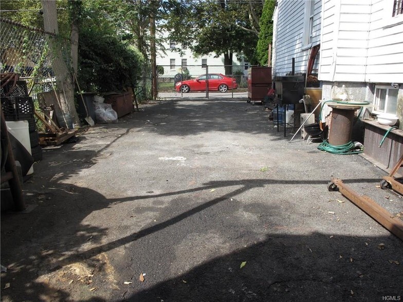 More Photos Of 402 S 5th Ave, Mount Vernon Auto Repair For Sale