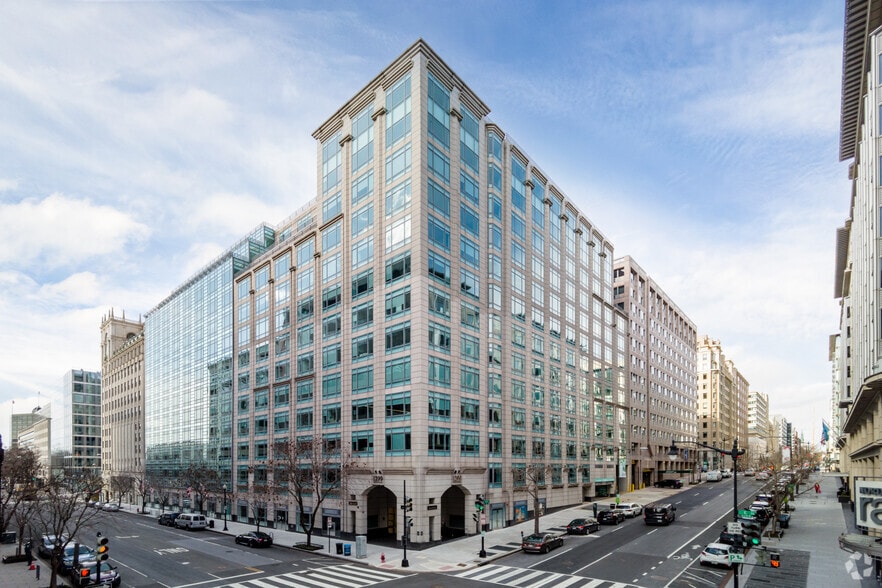 More Photos Of 1299 Pennsylvania Ave NW, Washington Office For Lease