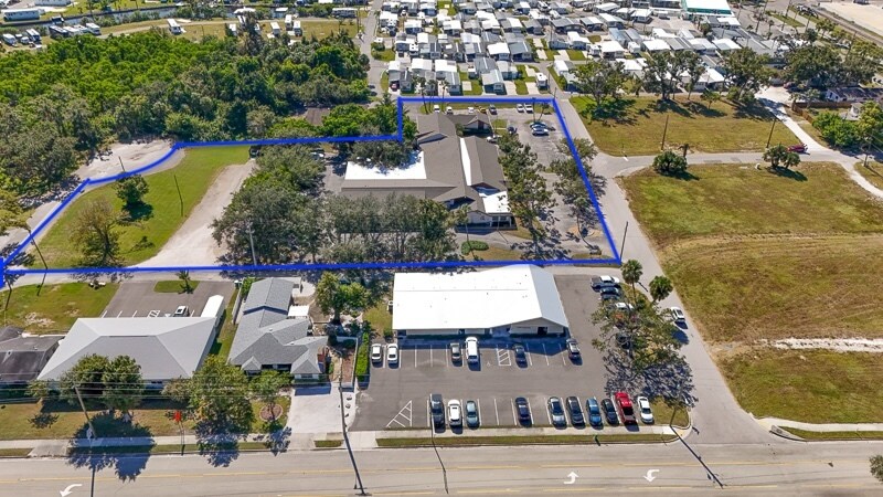 More Photos Of 602-606 4th Ave W, Palmetto Medical For Sale