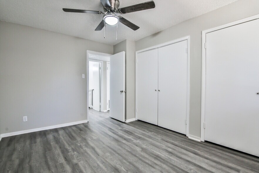 More Photos Of 5202 Bangor Ave, Lubbock Apartments For Sale