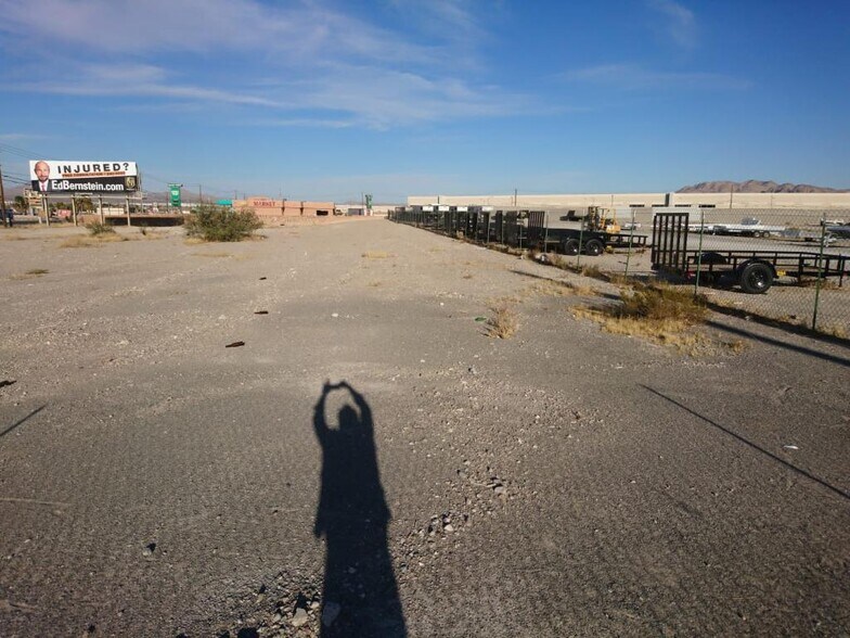 More Photos Of Las Vegas Blvd @ N. Lamb BLVD, Las Vegas Land For Sale