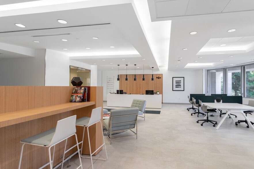 More Photos Of 601 Pennsylvania Ave NW, Washington Office For Lease