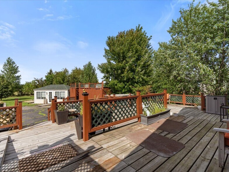 More Photos Of 1435 Anne St NW, Bemidji Office For Sale
