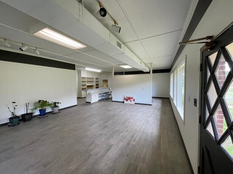 More Photos Of 1589 MS-178, Myrtle Research And Development For Sale