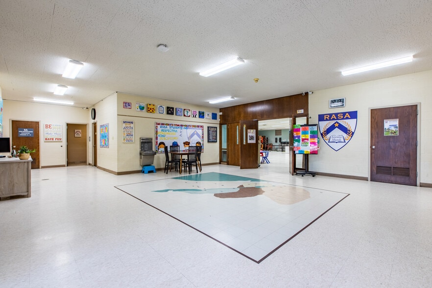 More Photos Of 974 Skyline Dr SW, Rochester Religious Facility For Lease