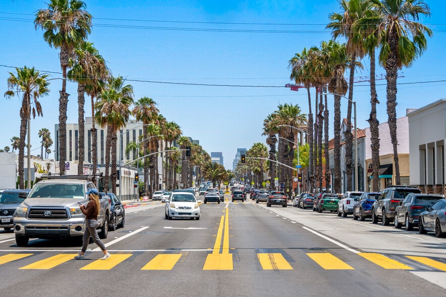 More Photos Of 1620 California Ave, Santa Monica Apartments For Sale